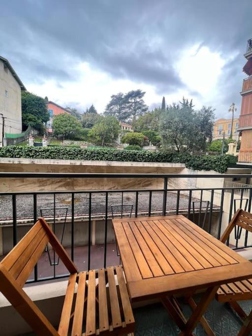 Appartement Beau 2 Pieces,Terrasse, Parking Menton Centre Extérieur photo