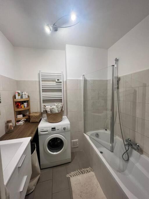 Appartement Beau 2 Pieces,Terrasse, Parking Menton Centre Extérieur photo